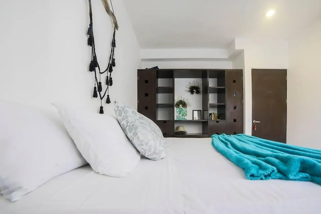 Appartamento Lovely 2 Bdrm Condo In Gated Community & Pool View Playa del Carmen