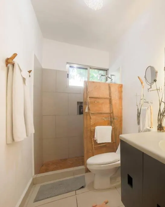 Lovely 2 Bdrm Condo In Gated Community & Pool View Playa del Carmen Apartment