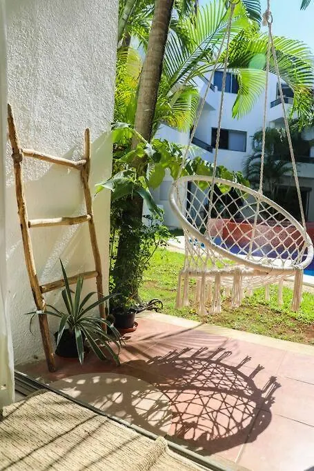 Apartment Lovely 2 Bdrm Condo In Gated Community & Pool View Playa del Carmen