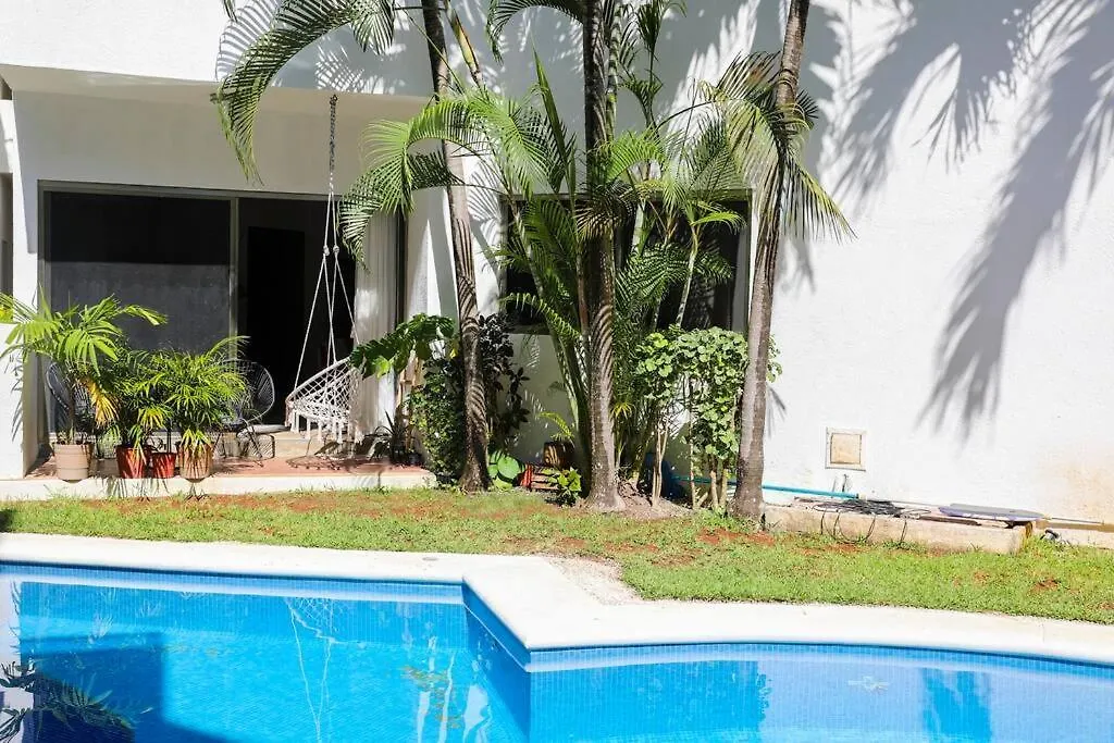 Lovely 2 Bdrm Condo In Gated Community & Pool View Playa del Carmen Mexico